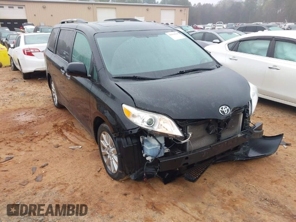 2012 Toyota Sienna XLE with VIN 5TDDK3DC3CS030466, listed as a IAAI auction lot 41914368 with 174,512 mi miles. Bid and sale history available at carsss.com. Image 1.