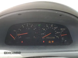 2000 Lexus ES 300 with VIN JT8BF28G0Y0255147, listed as a Copart auction lot 61464825 with 144,601 mi miles and Clean title. Bid and sale history available at DreamBid. Image 9.