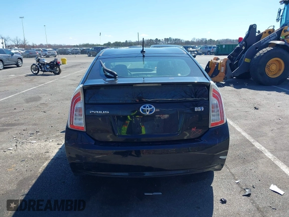 2014 Toyota Prius Four with VIN JTDKN3DU3E1775354, listed as a IAAI auction lot 41880808 with 133,086 mi miles. Bid and sale history available at carsss.com. Image 17.