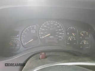 2002 GMC Sierra 2500HD SLE z VIN 1GTHK29U22E286311, wystawiony jako Copart lot #57425845 z przebiegiem Nie podano mil oraz Szkoda całkowita • Salvage title. Historia ofert i sprzedaży dostępna na DreamBid. Obrazek 9.