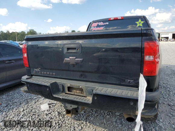 2019 Chevrolet Silverado 3500HD LTZ z VIN 1GC1KXEG0KF186796, wystawiony jako Copart lot #73894384 z przebiegiem 71 892 mil mil oraz Szkoda całkowita • Salvage title. Historia ofert i sprzedaży dostępna na DreamBid. Obrazek 6.