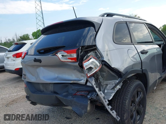 2017 Jeep Cherokee Sport с VIN 1C4PJMAB2HW587863, выставлен на аукционе IAAI как лот 42463642 с пробегом 107 108 миль миль и . История ставок и продаж доступна на DreamBid. Изображение 6.