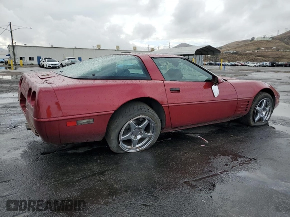 1992 Chevrolet Corvette z VIN 1G1YY23P1N5114236, wystawiony jako Copart lot #44253965 z przebiegiem 119 101 mil mil oraz Szkoda całkowita • Salvage title. Historia ofert i sprzedaży dostępna na DreamBid. Obrazek 3.