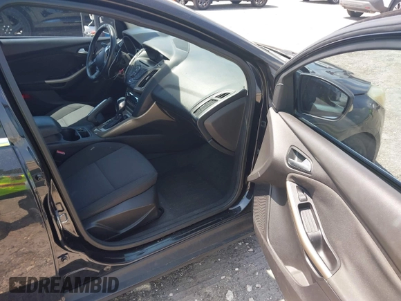 2012 Ford Focus SEL with VIN 1FAHP3H22CL146186, listed as a IAAI auction lot 41977207 with 127,396 mi miles. Bid and sale history available at carsss.com. Image 5.