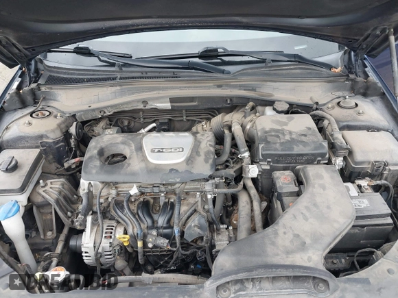 2016 Kia Optima LX Turbo with VIN 5XXGT4L11GG006576, listed as a IAAI auction lot 41666504 with 87,257 mi miles. Bid and sale history available at carsss.com. Image 10.