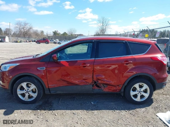 2016 Ford Escape SE with VIN 1FMCU9G90GUA31564, listed as a IAAI auction lot 41875516 with 95,123 mi miles. Bid and sale history available at carsss.com. Image 6.