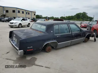 1990 Cadillac DeVille z VIN 1G6CD5337L4238206, wystawiony jako Copart lot #58214584 z przebiegiem Nie podano mil oraz Szkoda całkowita • Salvage title. Historia ofert i sprzedaży dostępna na DreamBid. Obrazek 3.