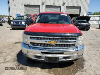 2013 Chevrolet Silverado 1500 LT with VIN 3GCPKSE72DG370233, listed as a Copart auction lot 52311775 with 107,296 mi miles and Salvage Title. Bid and sale history available at DreamBid. Image 5.