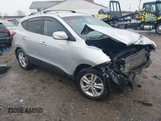 2011 Hyundai Tucson Limited with VIN KM8JUCAC2BU200324, listed as a IAAI auction lot 41738267 with 84,062 mi miles and . Bid and sale history available at DreamBid. Image 1.