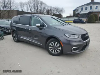 2023 Chrysler Pacifica Hybrid Limited with VIN 2C4RC1S7XPR543676, listed as a Copart auction lot 87204604 with 26,898 mi miles and Salvage Title. Bid and sale history available at carsss.com. Image 4.