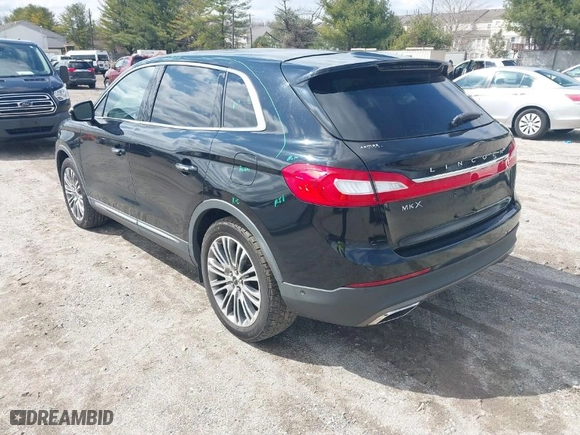 2016 Lincoln MKX Reserve with VIN 2LMTJ6LR2GBL24180, listed as a IAAI auction lot 41813070 with 124,126 mi miles. Bid and sale history available at carsss.com. Image 3.