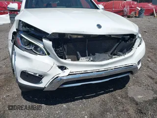 2019 Mercedes-Benz GLC 300 z VIN WDC0G4JB8KF594043, wystawiony jako IAAI lot #41999378 z przebiegiem 65 273 mil mil oraz . Historia ofert i sprzedaży dostępna na DreamBid. Obrazek 12.