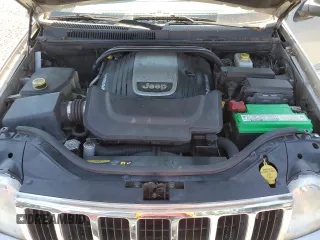 2005 Jeep Grand Cherokee Limited with VIN 1J4HR58295C671906, listed as a Copart auction lot 62916515 with 221,295 mi miles and Clean title. Bid and sale history available at DreamBid. Image 12.