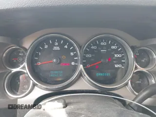 2008 Chevrolet Silverado 1500 1LT with VIN 1GCEC19JX8Z313921, listed as a IAAI auction lot 41902153 with 180,265 mi miles and . Bid and sale history available at DreamBid. Image 7.