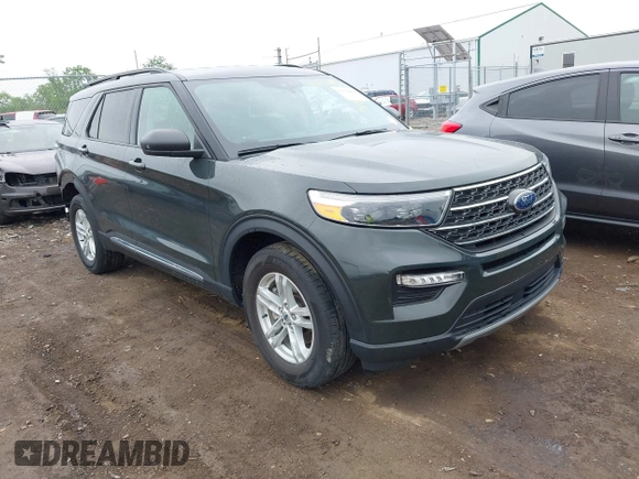 2022 Ford Explorer XLT z VIN 1FMSK8DH7NGC08162, wystawiony jako IAAI lot #42358664 z przebiegiem 32 782 mil mil oraz . Historia ofert i sprzedaży dostępna na DreamBid. Obrazek 1.