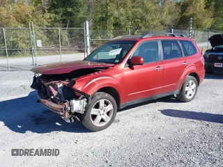 2010 Subaru Forester 2.5X Premium with VIN JF2SH6CCXAH801405, listed as a IAAI auction lot 40491255 with 176,582 mi miles. Bid and sale history available at carsss.com. Image 2.