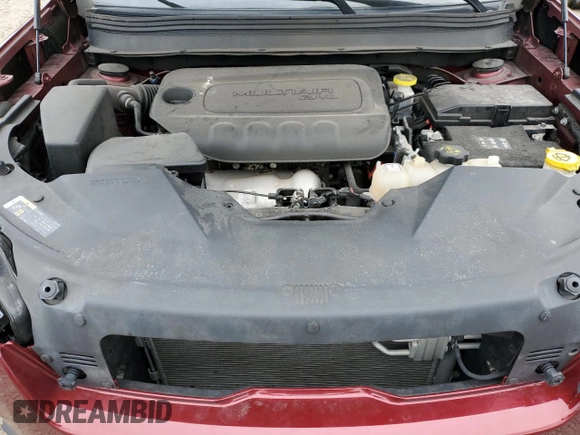 2019 Jeep Cherokee Latitude Plus with VIN 1C4PJMLB5KD330664, listed as a Copart auction lot 50945355 with 86,773 mi miles and Salvage Title. Bid and sale history available at carsss.com. Image 12.