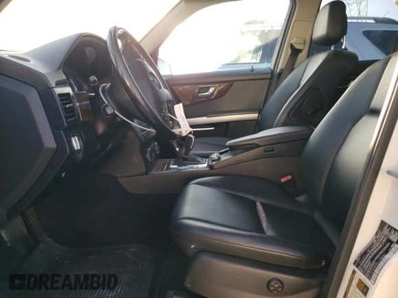 2011 Mercedes-Benz GLK 350 with VIN WDCGG8HBXBF678957, listed as a Copart auction lot 77833584 with 142,816 mi miles and Clean Title. Bid and sale history available at DreamBid. Image 7.