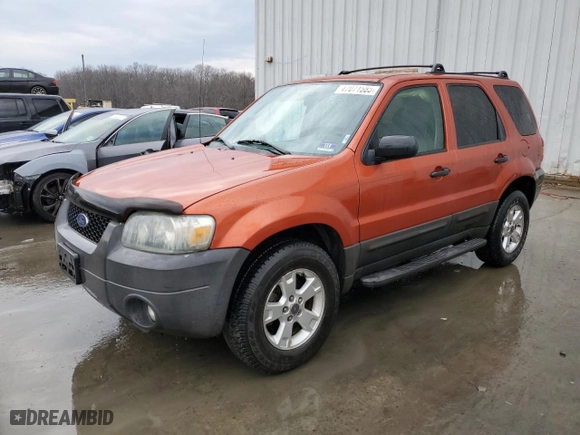 2007 Ford Escape XLT with VIN 1FMCU93137KA28475, listed as a Copart auction lot 47071585 with 192,128 mi miles and Salvage Title. Bid and sale history available at carsss.com. Image 1.