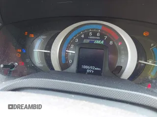 2010 Honda Insight EX with VIN JHMZE2H7XAS018581, listed as a IAAI auction lot 42398439 with 188,692 mi miles and . Bid and sale history available at DreamBid. Image 7.