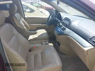 2007 Honda Odyssey EX-L with VIN 5FNRL387X7B421270, listed as a IAAI auction lot 42103457 with 250,980 mi miles. Bid and sale history available at carsss.com. Image 5.