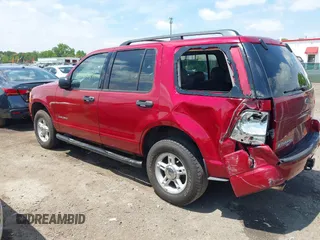 2004 Ford Explorer XLT с VIN 1FMZU73W54UB70532, выставлен на аукционе IAAI как лот 42282641 с пробегом 92 492 миль миль и . История ставок и продаж доступна на DreamBid. Изображение 3.