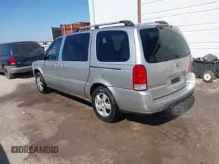 2008 Chevrolet Uplander 1LT with VIN 1GNDV33148D177882, listed as a IAAI auction lot 41767818 with 280,766 mi miles and . Bid and sale history available at DreamBid. Image 3.