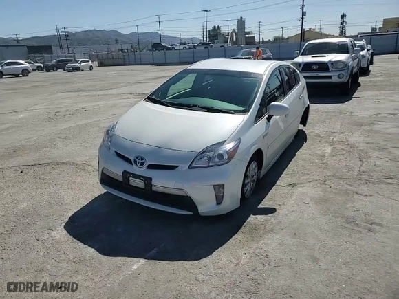 2014 Toyota Prius Plug-In with VIN JTDKN3DP1E3063259, listed as a Copart auction lot 49824425 with 122,092 mi miles and Salvage Title. Bid and sale history available at carsss.com. Image 10.