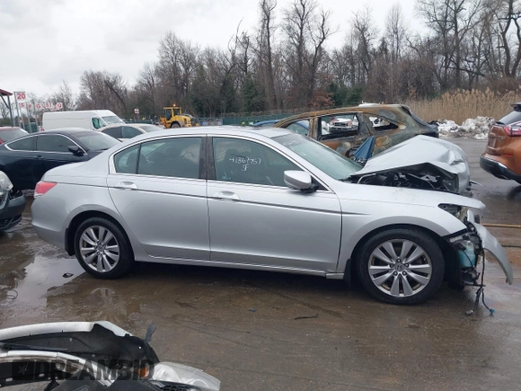 2012 Honda Accord EX with VIN 1HGCP2E72CA057259, listed as a IAAI auction lot 41367957 with 121,585 mi miles and . Bid and sale history available at DreamBid. Image 14.