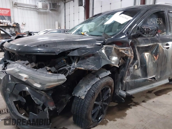 2017 Nissan Pathfinder SV with VIN 5N1DR2MM3HC622517, listed as a IAAI auction lot 41547531 with 115,526 mi miles. Bid and sale history available at carsss.com. Image 6.