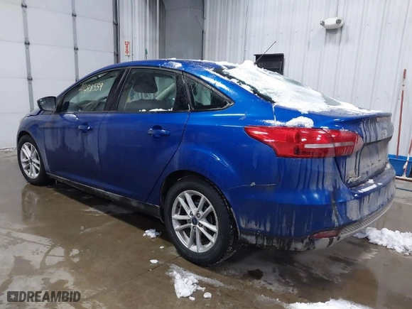 2018 Ford Focus SE with VIN 1FADP3F26JL312725, listed as a IAAI auction lot 41488559 with 30,686 mi miles. Bid and sale history available at carsss.com. Image 3.