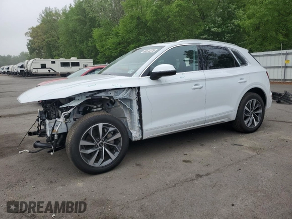 2024 Audi Q5 S line Premium z VIN WA1GAAFY1R2142917, wystawiony jako Copart lot #55572275 z przebiegiem 2 450 mil mil oraz Szkoda całkowita • Salvage title. Historia ofert i sprzedaży dostępna na DreamBid. Obrazek 1.
