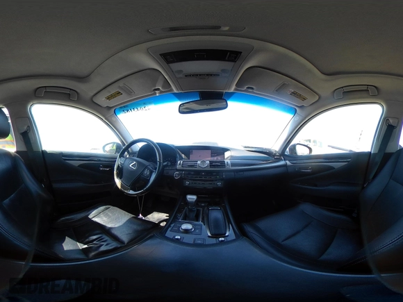 2014 Lexus LS 460 L с VIN JTHGL5EFXE5051451, выставлен на аукционе IAAI как лот 42043182 с пробегом 106 409 миль миль и . История ставок и продаж доступна на DreamBid. Изображение 19.