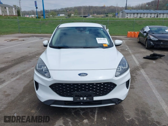 2020 Ford Escape SE z VIN 1FMCU9G68LUB64704, wystawiony jako IAAI lot #41997996 z przebiegiem 50 646 mil mil oraz . Historia ofert i sprzedaży dostępna na DreamBid. Obrazek 13.