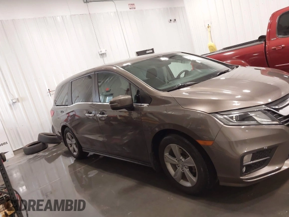 2019 Honda Odyssey EX with VIN 5FNRL6H56KB091734, listed as a IAAI auction lot 41992296 with 97,236 mi miles. Bid and sale history available at carsss.com. Image 13.
