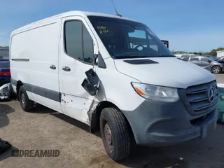 2019 Mercedes-Benz Sprinter Cargo with VIN WD3PF0CD6KP024187, listed as a IAAI auction lot 41818056 with 42,604 mi miles. Bid and sale history available at carsss.com. Image 1.