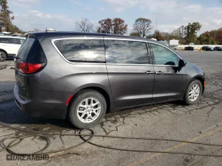 2020 Chrysler Pacifica Touring with VIN 2C4RC1FGXLR237579, listed as a Copart auction lot 78061274 with 94,672 mi miles and Salvage Title. Bid and sale history available at carsss.com. Image 3.