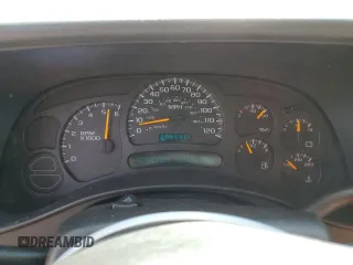 2004 Chevrolet Suburban LS with VIN 1GNEC16T34J187021, listed as a Copart auction lot 76500454 with 227,151 mi miles and Salvage Title. Bid and sale history available at carsss.com. Image 9.