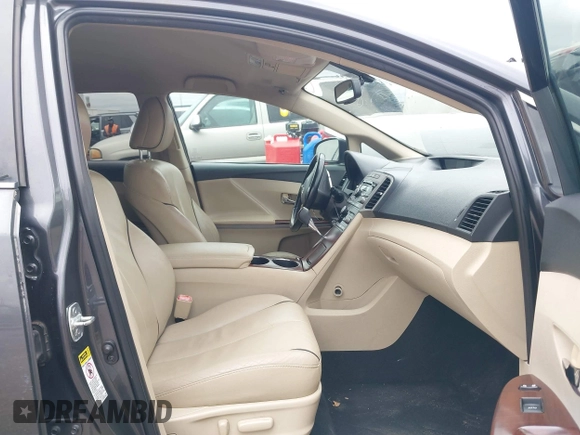 2009 Toyota Venza with VIN 4T3ZE11A19U010180, listed as a IAAI auction lot 41304940 with 178,539 mi miles and . Bid and sale history available at carsss.com. Image 5.