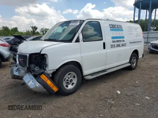 2016 GMC Savana Cargo z VIN 1GTW7AFF0G1902451, wystawiony jako Copart lot #56324895 z przebiegiem 172 119 mil mil oraz Szkoda całkowita • Salvage title. Historia ofert i sprzedaży dostępna na DreamBid. Obrazek 1.