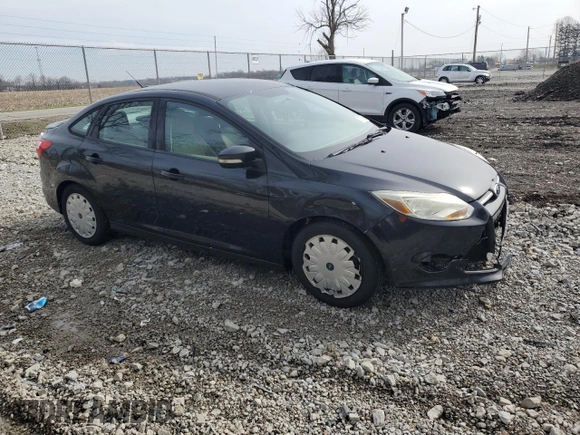 2014 Ford Focus SE with VIN 1FADP3F28EL383303, listed as a Copart auction lot 51874625 with 99,472 mi miles and Salvage Title. Bid and sale history available at carsss.com. Image 4.