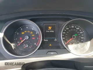 2018 Volkswagen Tiguan SEL z VIN 3VV2B7AX4JM153956, wystawiony jako Copart lot #61871675 z przebiegiem 84 252 mil mil oraz Szkoda całkowita • Salvage title. Historia ofert i sprzedaży dostępna na DreamBid. Obrazek 9.