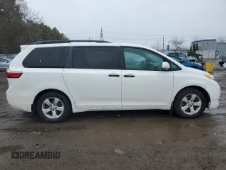 2017 Toyota Sienna L with VIN 5TDZZ3DC0HS779525, listed as a Copart auction lot 52687115 with 372,129 mi miles and Clean Title. Bid and sale history available at DreamBid. Image 3.