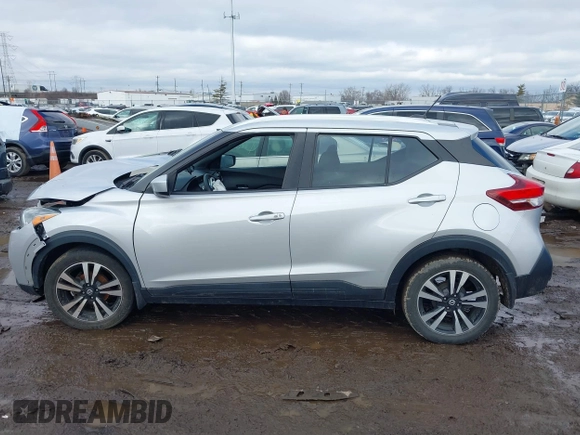 2018 Nissan Kicks S with VIN 3N1CP5CU6JL536379, listed as a IAAI auction lot 41523736 with 110,621 mi miles. Bid and sale history available at carsss.com. Image 13.