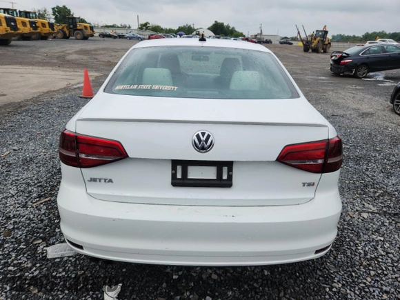 2015 Volkswagen Jetta SE z VIN 3VWD17AJ7FM220222, wystawiony jako Copart lot #62866345 z przebiegiem 68 273 mil mil oraz Szkoda całkowita • Salvage title. Historia ofert i sprzedaży dostępna na DreamBid. Obrazek 6.