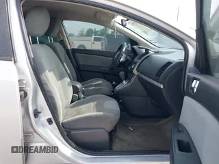 2011 Nissan Sentra SR with VIN 3N1AB6AP4BL628472, listed as a IAAI auction lot 42093036 with 211,725 mi miles and . Bid and sale history available at DreamBid. Image 5.