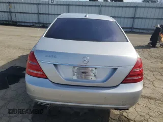 2010 Mercedes-Benz S 400 with VIN WDDNG9FBXAA318000, listed as a Copart auction lot 50596055 with 81,826 mi miles and Clean Title. Bid and sale history available at DreamBid. Image 6.