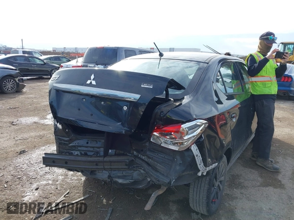 2020 Mitsubishi Mirage SE z VIN ML32F4FJ8LHF11871, wystawiony jako IAAI lot #41682328 z przebiegiem 45 594 mil mil oraz . Historia ofert i sprzedaży dostępna na DreamBid. Obrazek 6.
