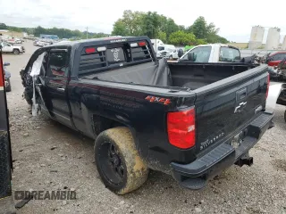 2018 Chevrolet Silverado 3500HD High Country with VIN 1GC4K1EY9JF126601, listed as a Copart auction lot 70416704 with 130,883 mi miles and Non Repairable. Bid and sale history available at carsss.com. Image 2.