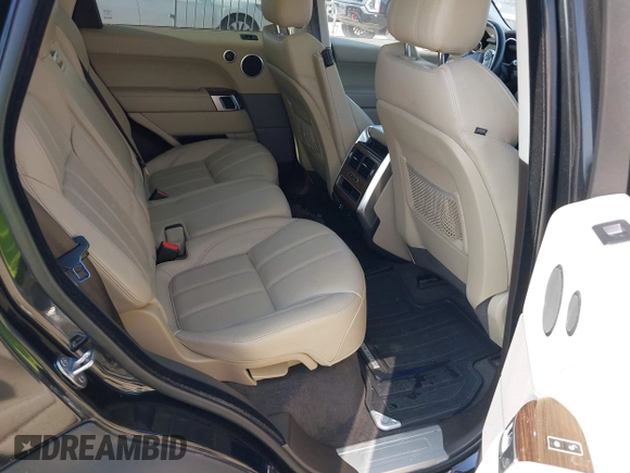 2015 Land Rover Range Rover Sport HSE with VIN SALWR2VF4FA539158, listed as a IAAI auction lot 42050217 with 59,826 mi miles. Bid and sale history available at carsss.com. Image 8.